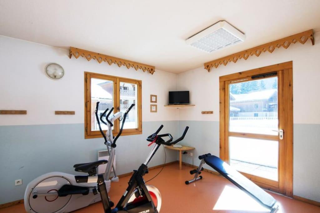 Appartement Rez-De-Chaussee, Cosy T3 4 A 6 Pers Avec Piscines Interieure & Exterieure A Samoens En Haute-Savoie 外观 照片